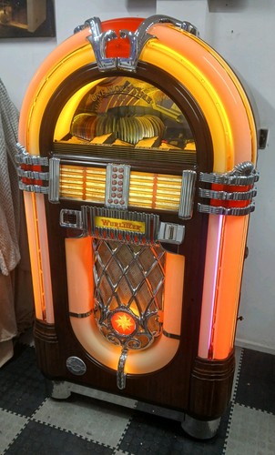 Wurlitzer omt 100 jukebox - wurlitzer,