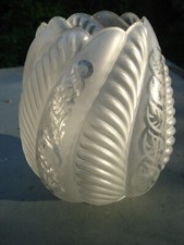 SPARE TALL BUD SHAPED MOULDED & ETCHED GLASS SHADE FOR KEROSENE OIL LAMP