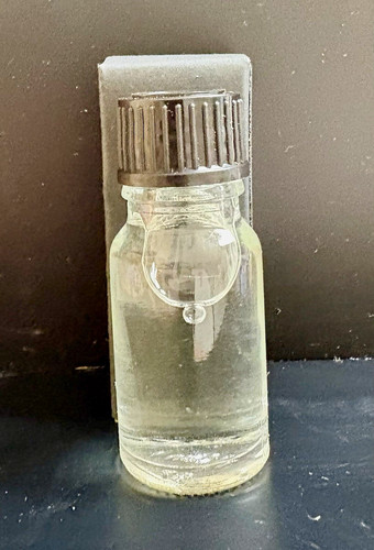 Perfume sample size - size, vial