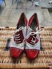 1940s Syle Red and White Brogue Shoes, New condition.  Size 3. 