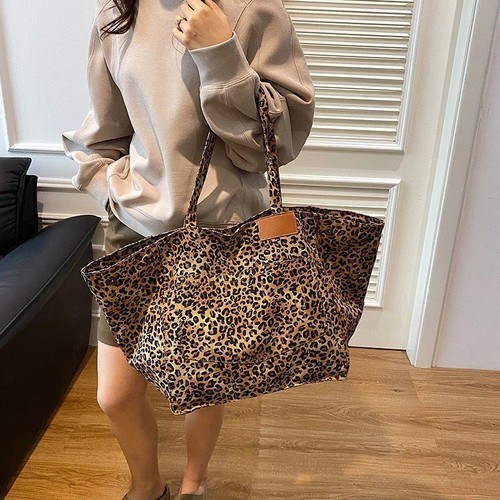 Extra large adjustable leopard - extra,