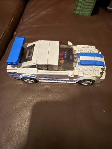 Lego nissan skyline r34 - gt-r,