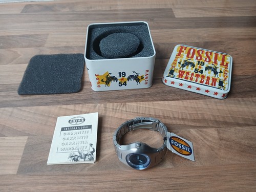 Fossil big tic - big,