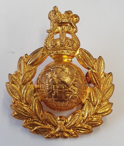 Army cap badge royal - badge, marines