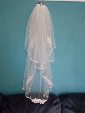 Ivory veil 2 tier fingertip