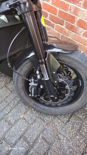 Triumph rocket short - rocket,
