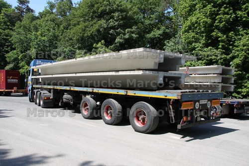 Truck photo platform trailer - platform,
