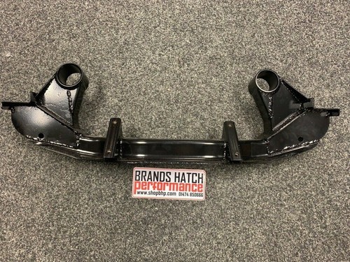 Low rack mount group world - low,