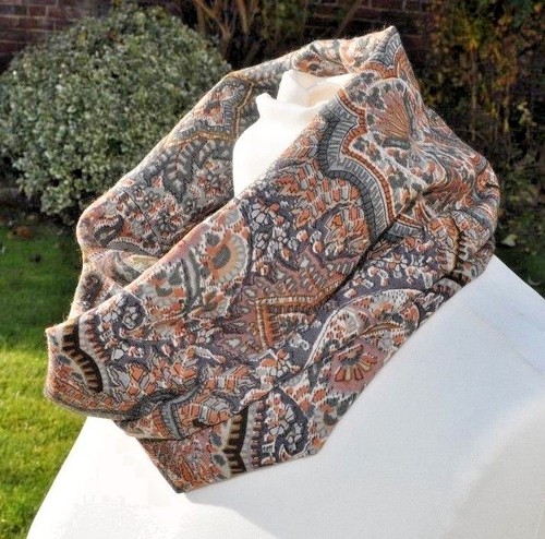 Cowl snood scarf - cowl/snood, in