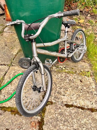 Performer bmx bike - gt,