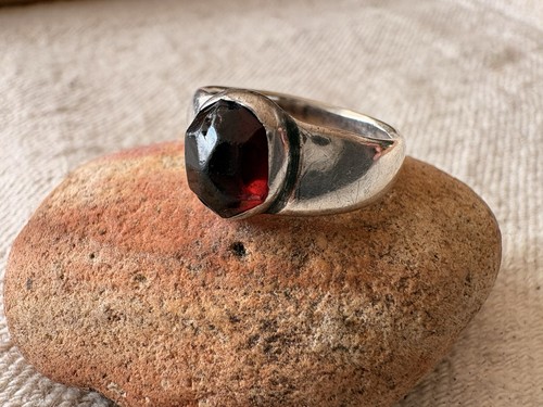 Gorgeous antique garnet - garnet, &