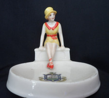 Arcadian Crested China Model