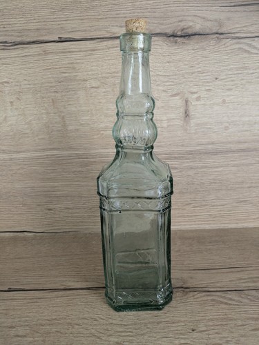 Vintage spanish light green - spanish,