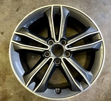 BMW 1 SERIES F40/41 17 INCH GREY DIAMOND CUT ALLOY RIM 6856087