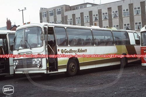 Coach photo gmpte godfrey - coach,
