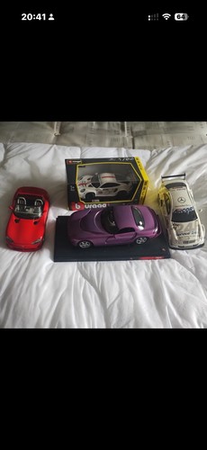Diecast scale models - diecast, 1:18
