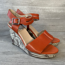 Clarks Sandals Womens Orange UK Size 6 D Wedge Heel Leather Orleans Jazz