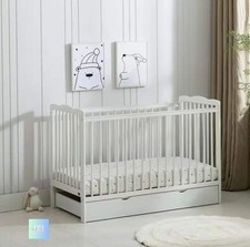 Baby/Toddler Wooden Cot Bed