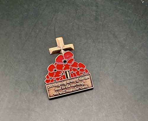 Lapel pin poppie - pin, flower