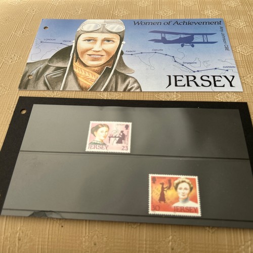 Royal mail presentation pack - mail,
