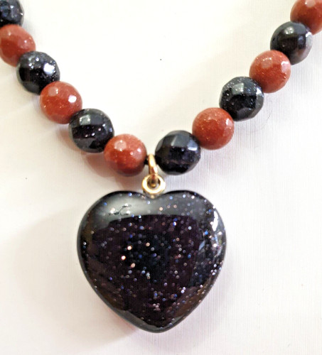 Lola rose reddish brown dark - reddish,