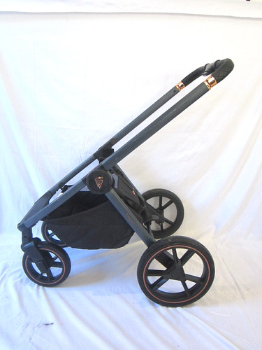 Venicci tinum 3in1 chassis - tinum, 2.0
