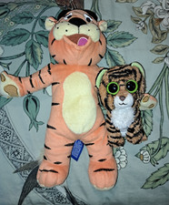 CB.....RORY THE TIGER & BABY