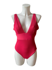 F&F CORAL RIB EFFECT LOW PLUNGE V HIGH LEG SWIMSUIT SIZE 12