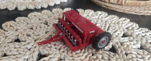 Britains massey ferguson multi - massey,