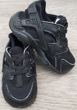 Nike Unisex Younger Childs Size UK 4.5 Black Huaraches Trainers