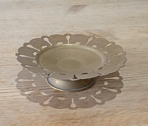Brass pin dish pedestal bowl