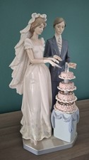 Lladro 5587 "Wedding Cake" Bride and Groom Figurine - Superb Condition