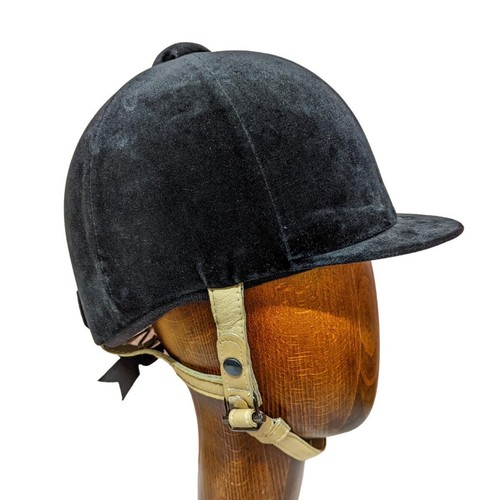 Design headwear black velvet - headwear,