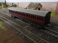 Graham Farrish Suburban LMS
