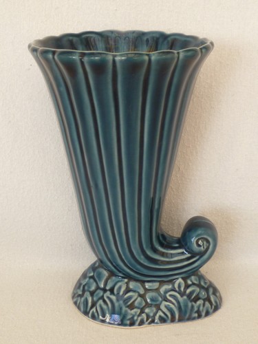Vintage dartmouth horn - vintage,
