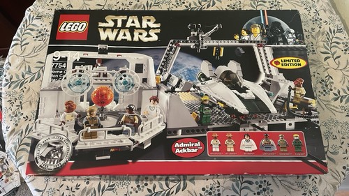 Lego star wars home one - star,