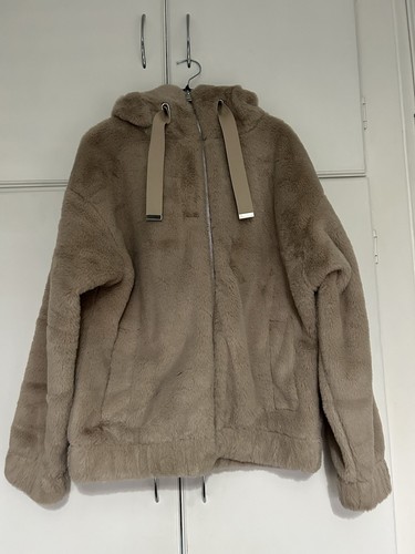 Tesco beige fluffy - fluffy, bomber