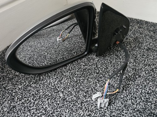 Nissan qashqai 2012 - wing, door