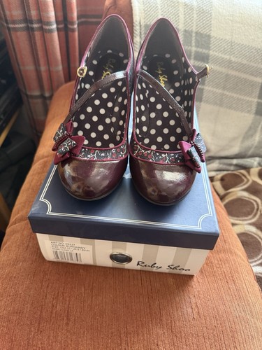 Ruby shoo size only - size, 8.