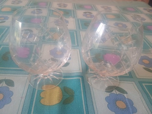 Pair large brandy glasses - pair,