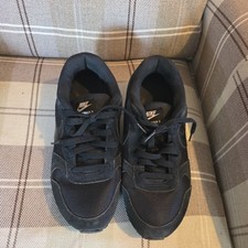 Nike MD Runner 2 Women's