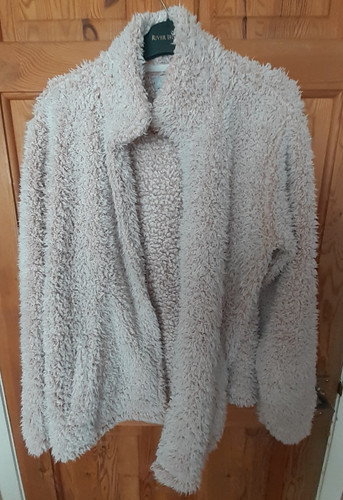 Light pink fluffy style open - style,