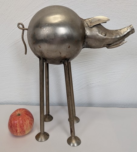 Vintage metal sculpture - sculpture, of