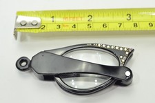 Folding Cateye reading glasses in case