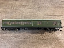 Hornby R4394A OO Gauge SR Maunsell Brake 3rd Class Coach Southern Green No Box