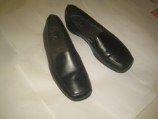 Ladies shoes ‘ footglove ‘ – size 4 – black – good condition