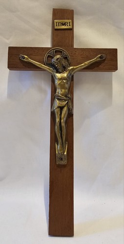 Vintage wooden wall crucifix - vintage,