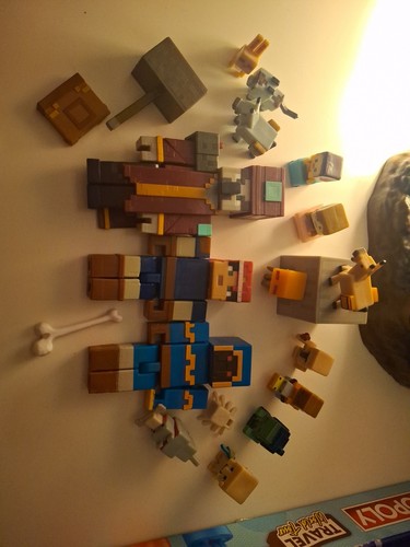 Minecraft dungeons toy - minecraft,