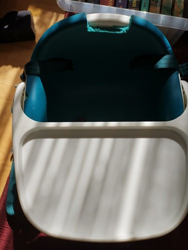 Child seat that - that, on