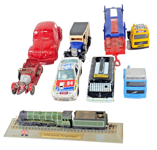 Job lot diecast vehicles - of, 9x
